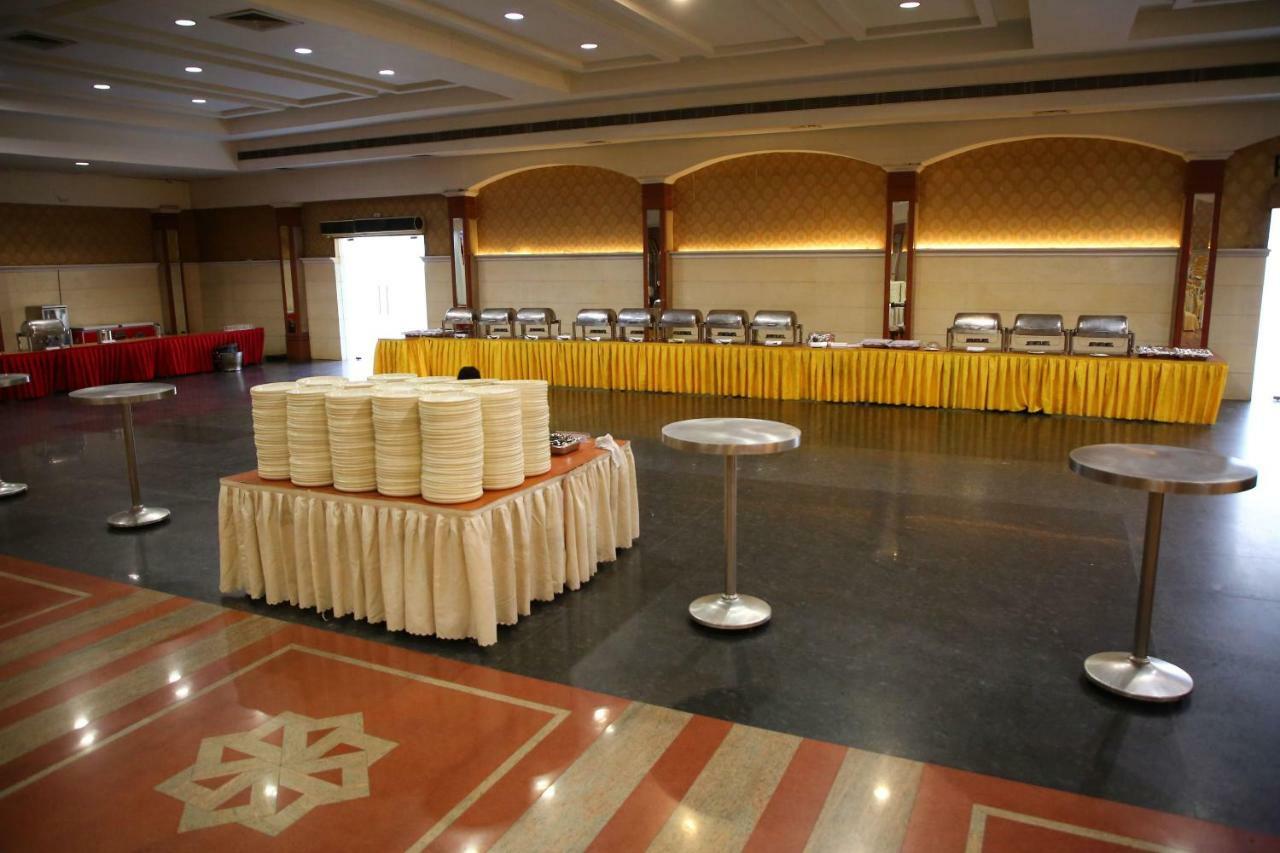 Hotel Swagath Grand Nagole Hyderabad Exterior foto